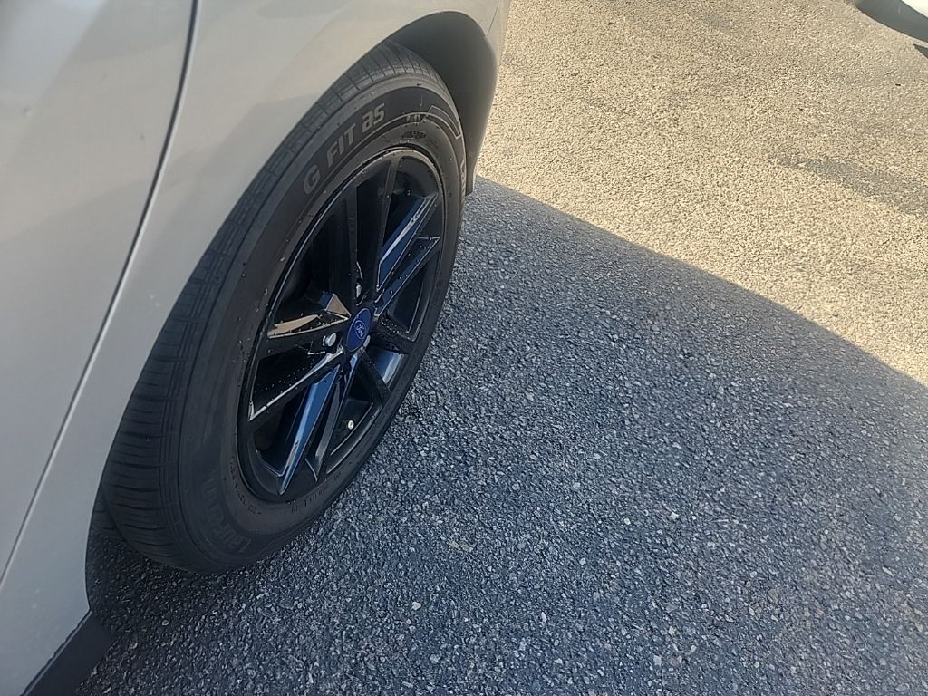 Used 2016 Ford Focus - photo 9