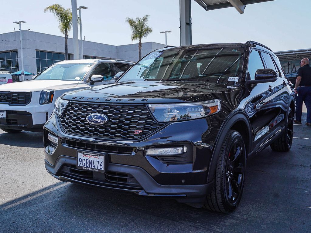 Used 2023 Ford Explorer - photo 6