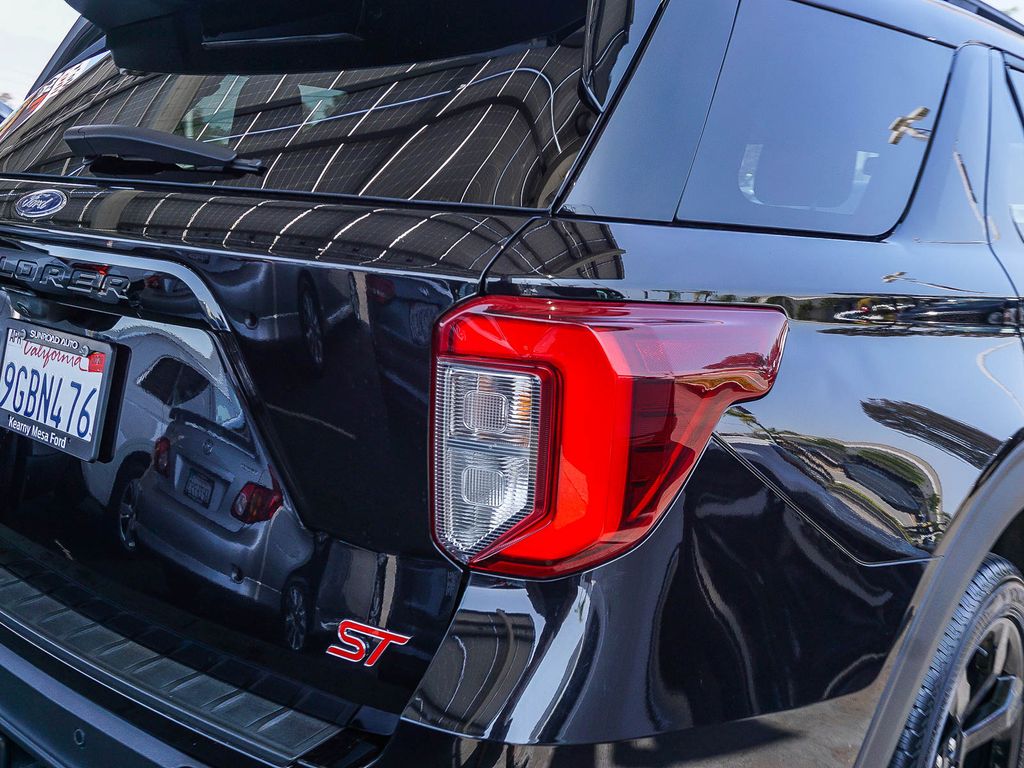 Used 2023 Ford Explorer - photo 10