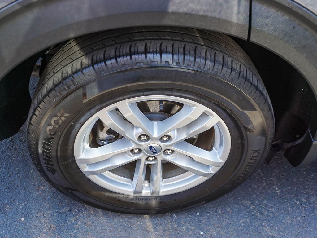 Used 2023 Ford Explorer - photo 11