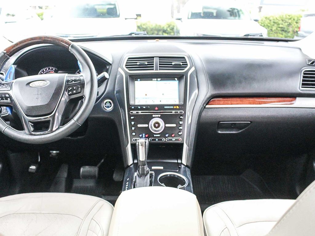 Used 2017 Ford Explorer - photo 16