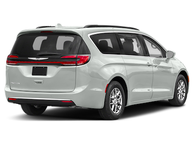 Used 2022 Chrysler Pacifica - photo 1