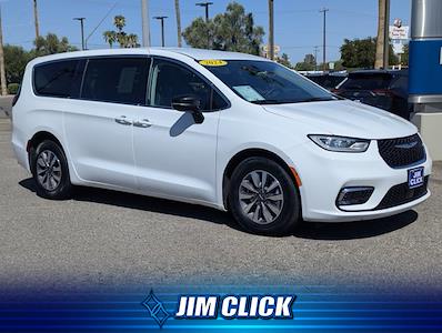 2024 Chrysler Pacifica FWD Minivan for sale #JR42965 - photo 1