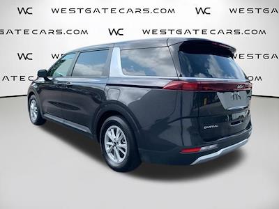 2024 Kia Carnival FWD Minivan for sale #42375P - photo 2