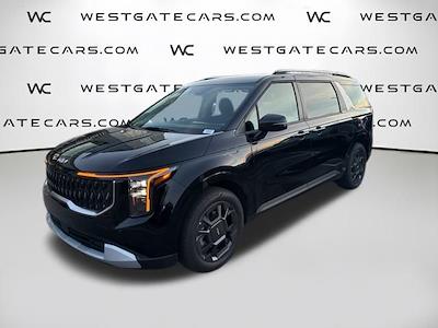 Used 2026 Kia Carnival - photo 1