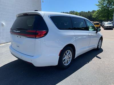2023 Chrysler Pacifica FWD Minivan for sale #62808P - photo 2