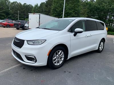 2023 Chrysler Pacifica FWD Minivan for sale #62818P - photo 2