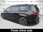 2019 Chrysler Pacifica FWD Minivan for sale #63299K - photo 2