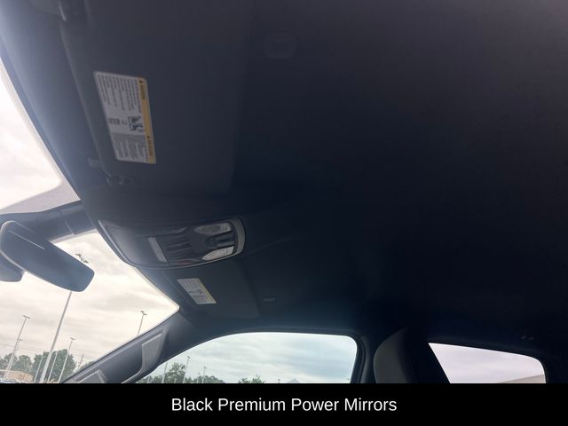 Used 2024 Ram 1500 - photo 13