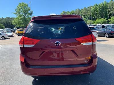 2012 Toyota Sienna 4x2 Minivan for sale #KA14790A - photo 2