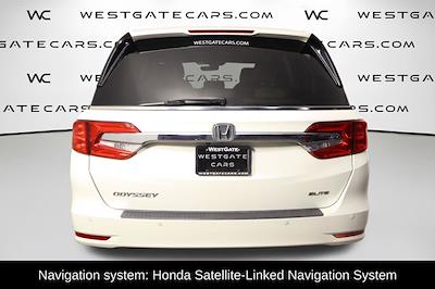 Used 2018 Honda Odyssey - photo 1