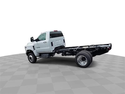 New 2024 Chevrolet Silverado 5500 Work Truck Regular Cab 4x4 Cab Chassis for sale #T241461 - photo 2