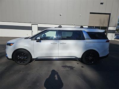 2022 Kia Carnival FWD Minivan for sale #T260612A - photo 2
