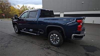 2022 Chevrolet Silverado 2500 Crew Cab 4WD Pickup for sale #T260616A - photo 2