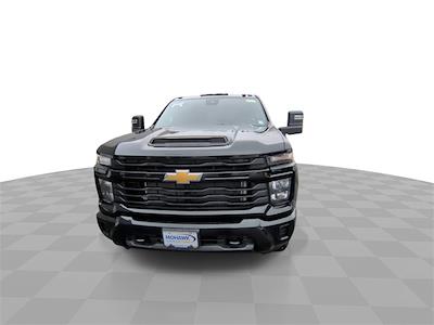 Used 2025 Chevrolet Silverado 2500 - photo 1