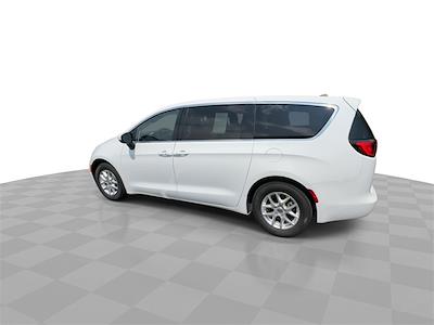 Used 2023 Chrysler Voyager LX Minivan for sale #UP6605 - photo 2