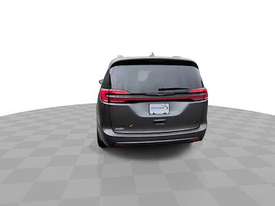 2022 Chrysler Pacifica AWD Minivan for sale #UP7105 - photo 2