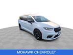 2024 Chrysler Pacifica FWD Minivan for sale #UP7122 - photo 3