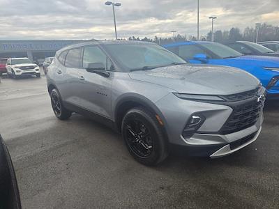 Used 2023 Chevrolet Blazer - photo 1