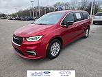 Used 2025 Chrysler Pacifica Select Minivan for sale #A10964P - photo 1
