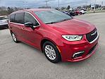 Used 2025 Chrysler Pacifica Select Minivan for sale #A10964P - photo 2