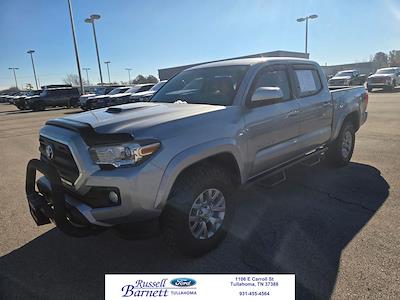 Used 2017 Toyota Tacoma - photo 1