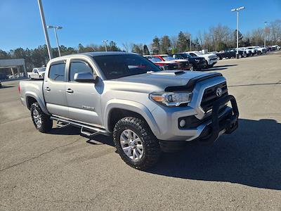 Used 2017 Toyota Tacoma - photo 1