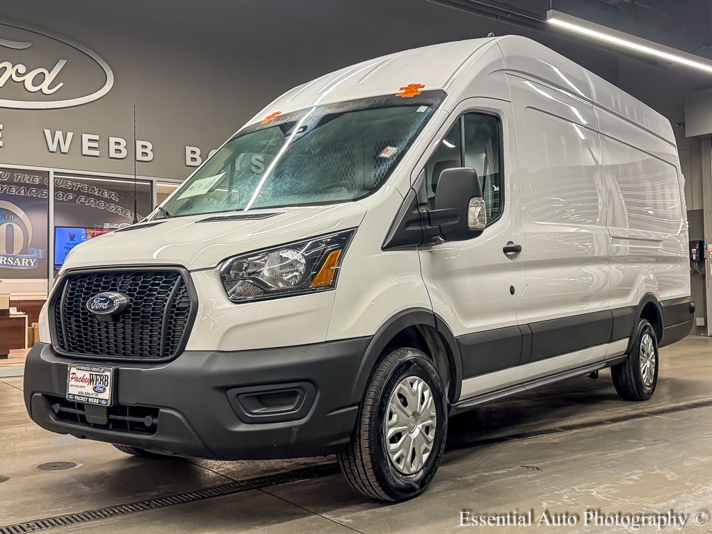 Used 2023 Ford Transit 350 - photo 1