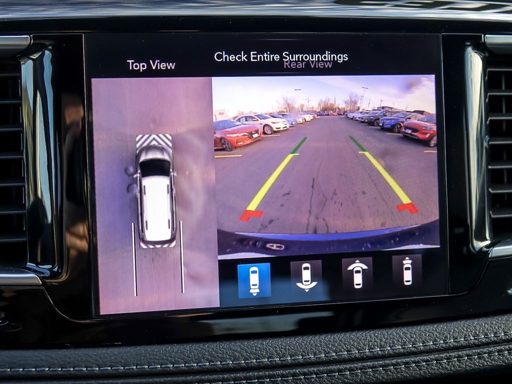 Used 2020 Chrysler Pacifica - photo 20