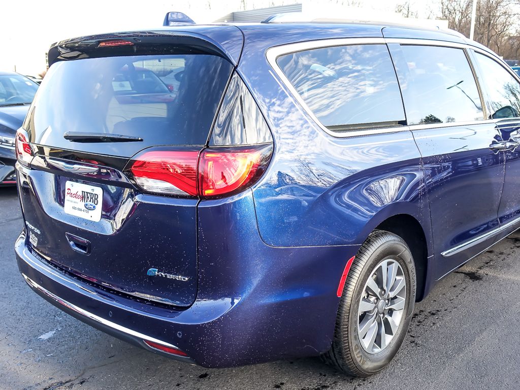 Used 2020 Chrysler Pacifica - photo 8