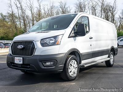 Used 2024 Ford Transit 250 - photo 2