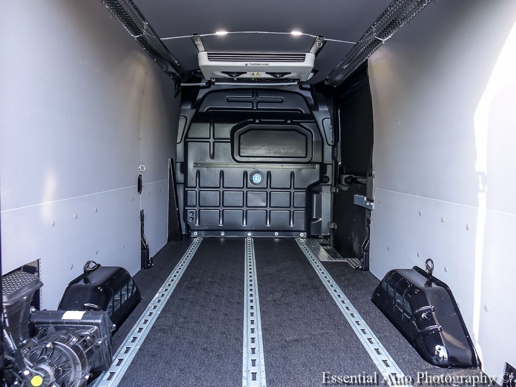 Used 2023 Ford Transit 250 - photo 19