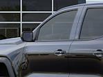 New 2025 GMC Canyon AT4 Crew Cab 4WD Pickup for sale #141835 - photo 18