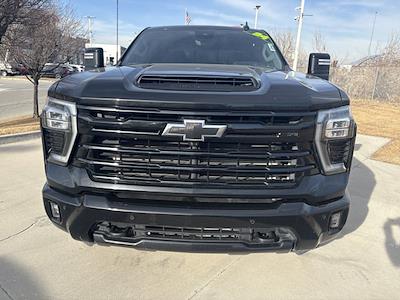 Used 2024 Chevrolet Silverado 3500 LTZ Crew Cab for sale #619432 - photo 2