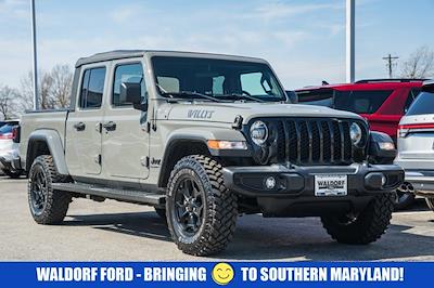 Used 2022 Jeep Gladiator - photo 1
