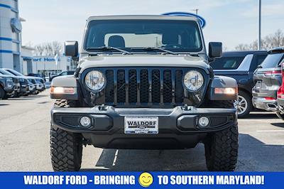 Used 2022 Jeep Gladiator - photo 1