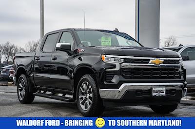 Used 2025 Chevrolet Silverado 1500 - photo 1