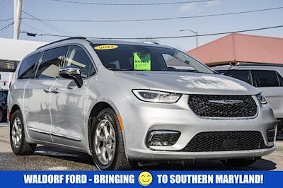 Used 2023 Chrysler Pacifica Limited Minivan for sale #FB34917 - photo 1
