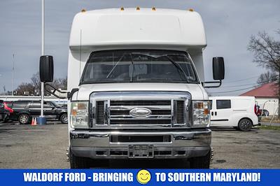 Used 2015 Ford E-350 - photo 1