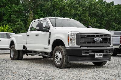 New 2025 Ford F-350 XL Crew Cab 4WD DRW Pickup for sale #WD11175 - photo 1
