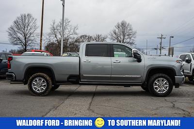 Used 2024 Chevrolet Silverado 3500 - photo 1