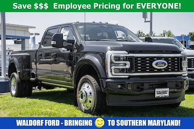 2025 Ford F-450 Crew Cab DRW 4WD Pickup for sale #WD72378 - photo 1