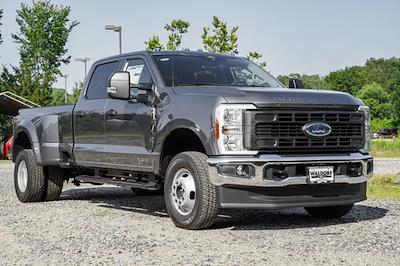 New 2025 Ford F-350 XL Crew Cab 4WD DRW Pickup for sale #WD95172 - photo 1