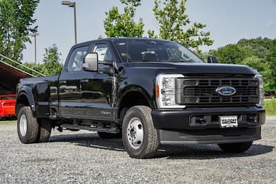 New 2025 Ford F-350 XL Crew Cab 4WD DRW Pickup for sale #WE02425 - photo 1