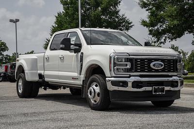 2025 Ford F-350 Crew Cab DRW 4WD Pickup for sale #WE05642 - photo 1
