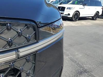 Used 2025 Lincoln Navigator - photo 1