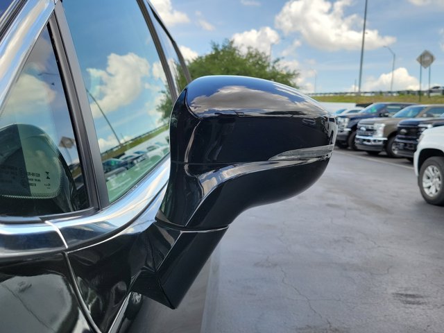 Used 2024 Chrysler Pacifica - photo 5