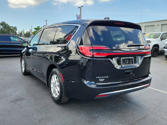 Used 2024 Chrysler Pacifica - photo 8