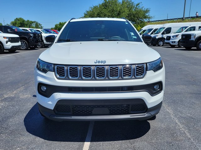 Used 2024 Jeep Compass - photo 1