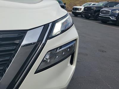 Used 2023 Nissan Rogue - photo 1